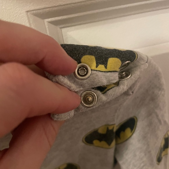 Batman 2 piece H&M, 1.5-2 years - Picture 4 of 5